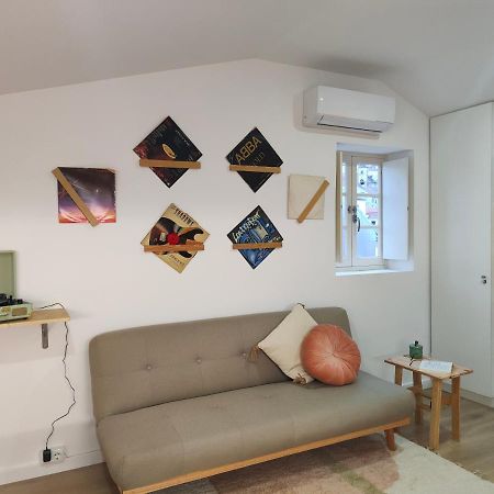 Wood Essence Apartment - Cozy Balcony Coimbra Buitenkant foto
