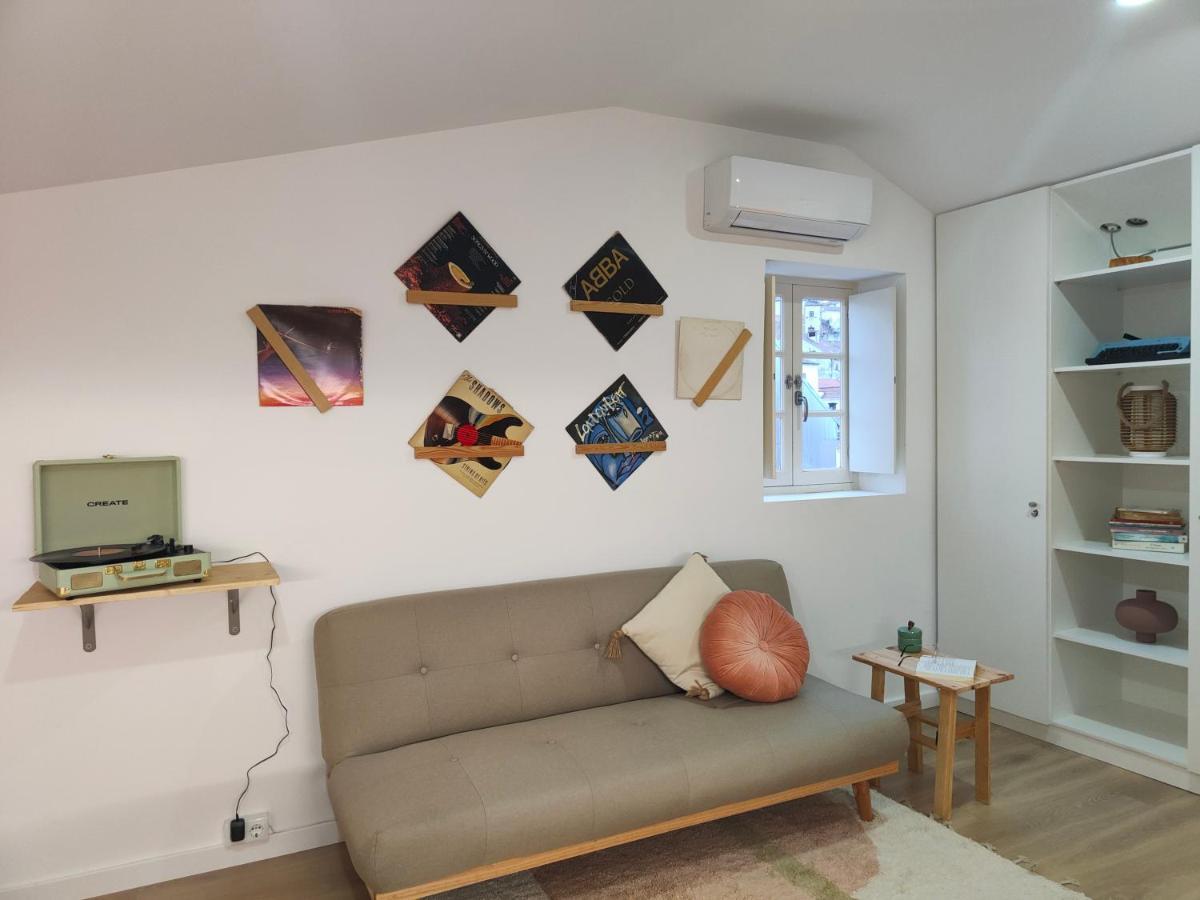 Wood Essence Apartment - Cozy Balcony Coimbra Buitenkant foto