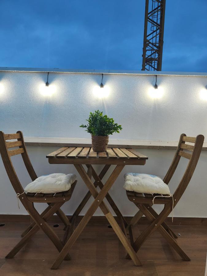 Wood Essence Apartment - Cozy Balcony Coimbra Buitenkant foto